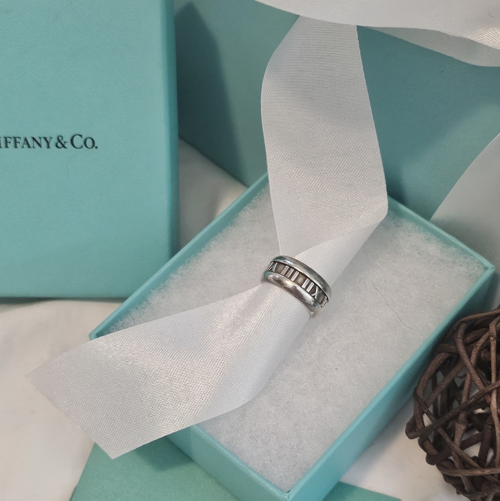 Tiffany & Co. Atlas Ring